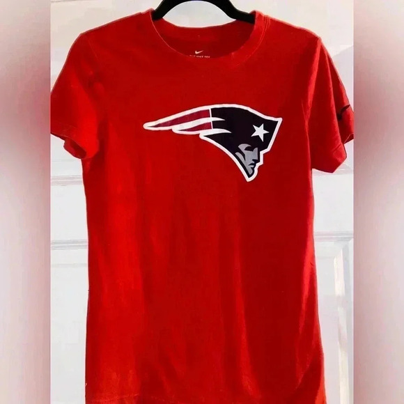 Nike New England Patriots Women’s Small Top - Picture 1 of 4